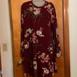 Long sleeve cranberry floral T shirt dress